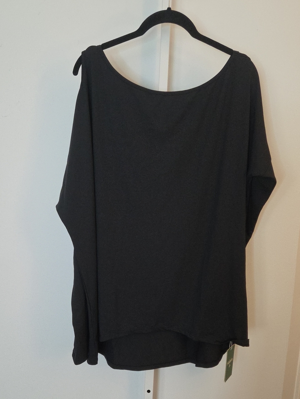 Halara Black Cold Shoulder Long Sleeve Top L Hi-Lo Flowy Tunic PTP 25"